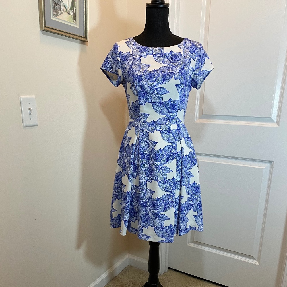 EUC Blue and White Floral Dress